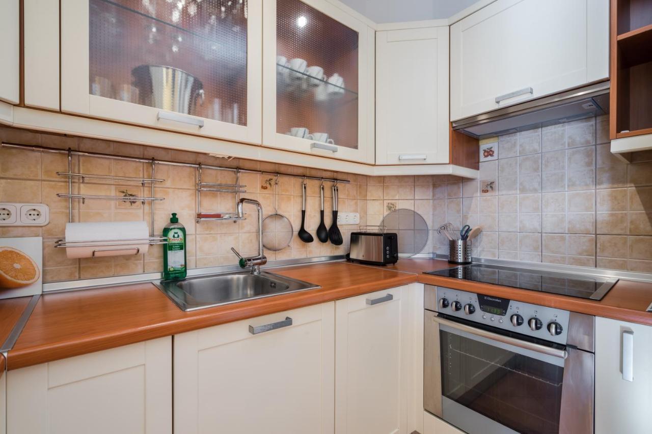 Bpr Amarilla With Balcony Apartment